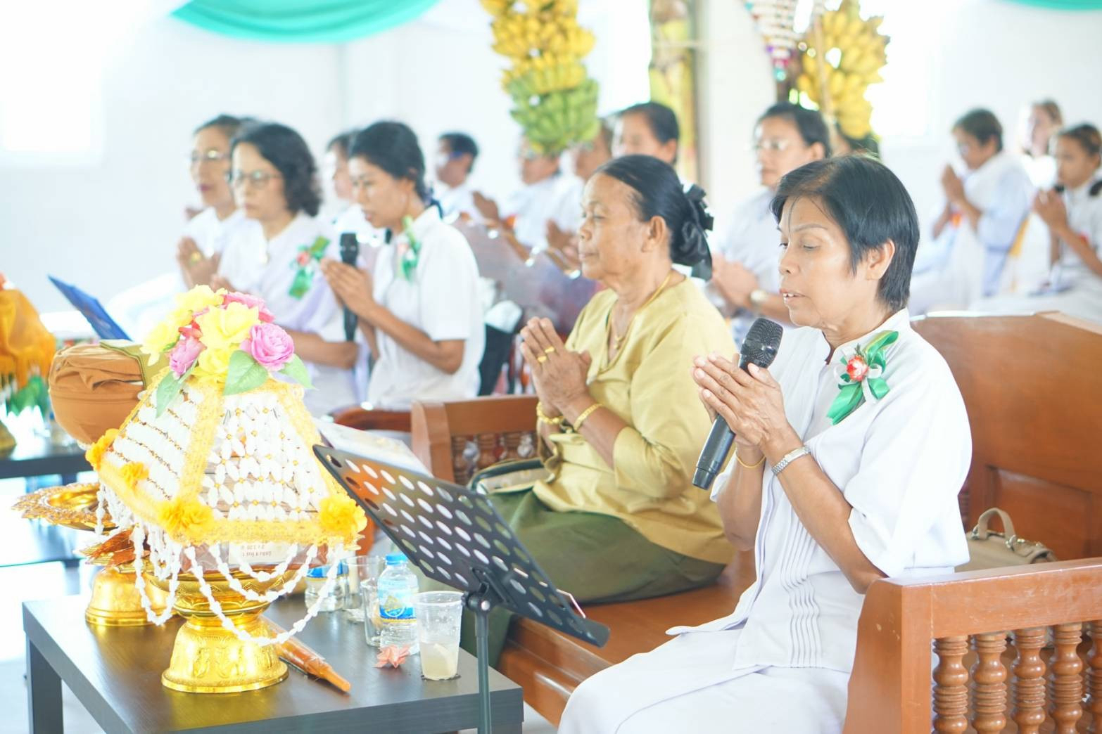 ภาพกล่าวคำถวายกฐินสำนักสงฆ์สวนพุทธบุลาว