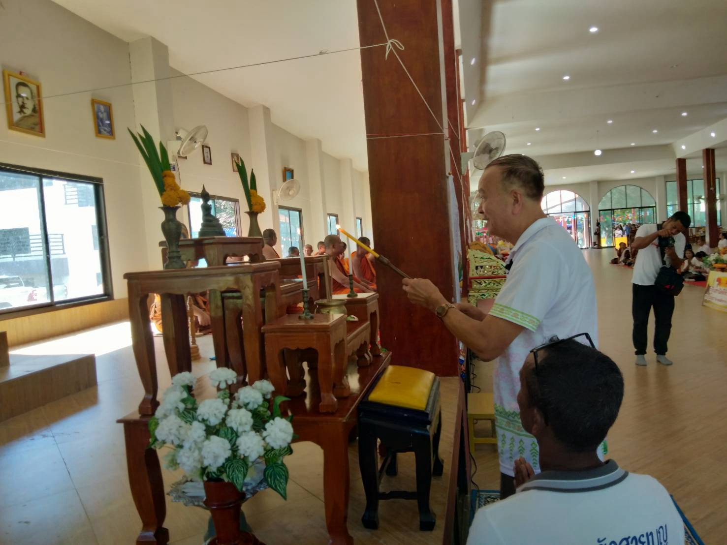 ภาพร่วมพิธีกรรมวัดวิโรจนาราม