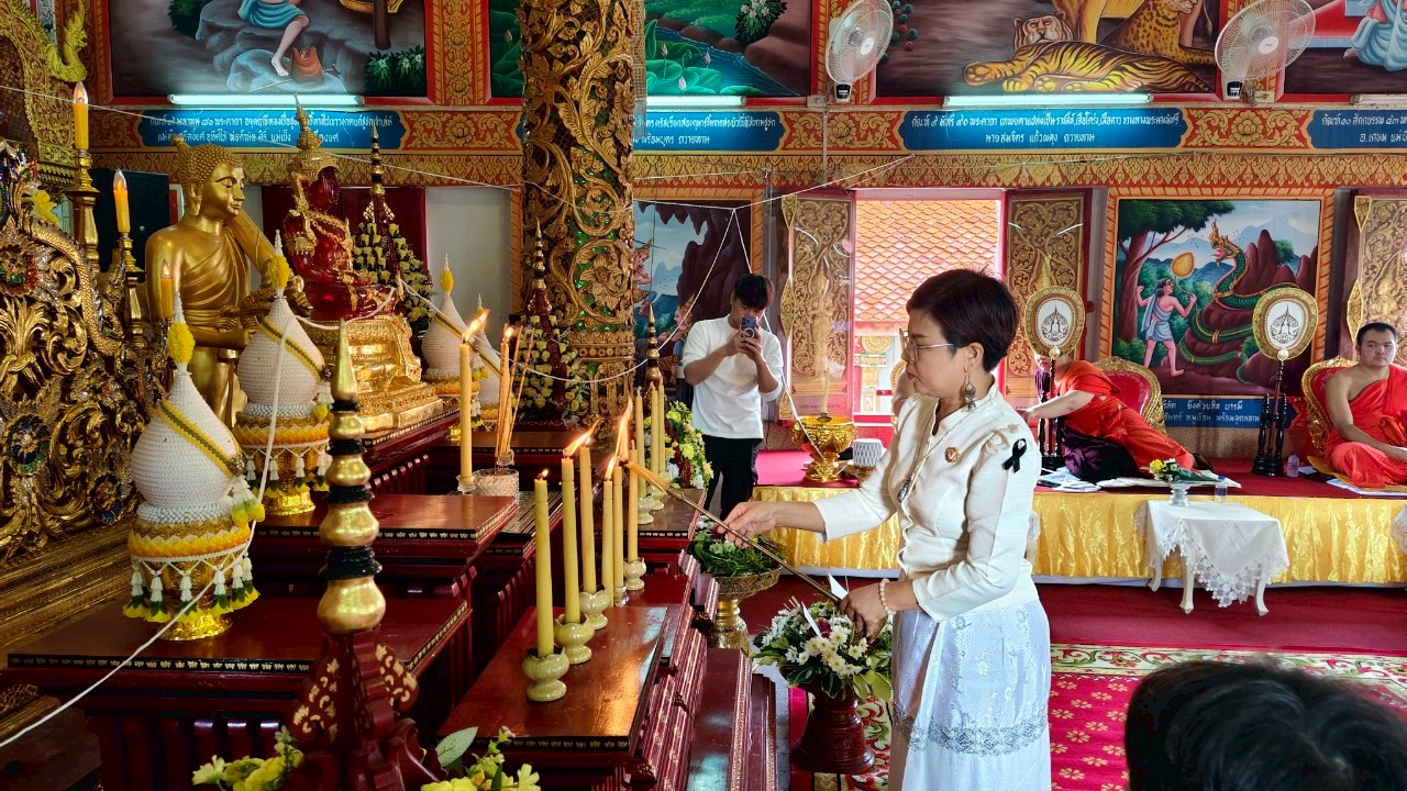 ภาพร่วมพิธีกรรมวัดมงคลประสิทธิ์