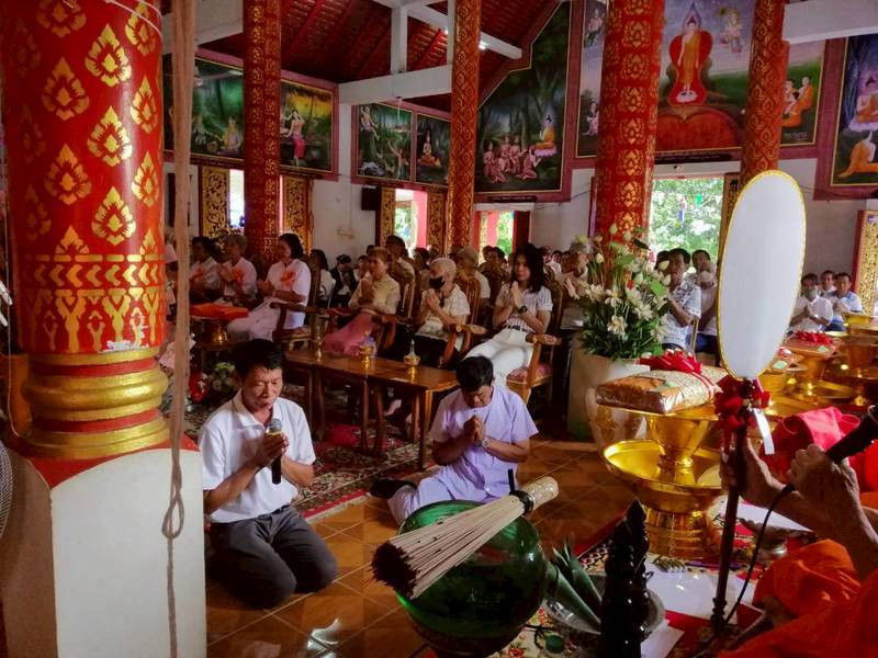 ภาพร่วมพิธีกรรมวัดดงนั่งคีรีชัย