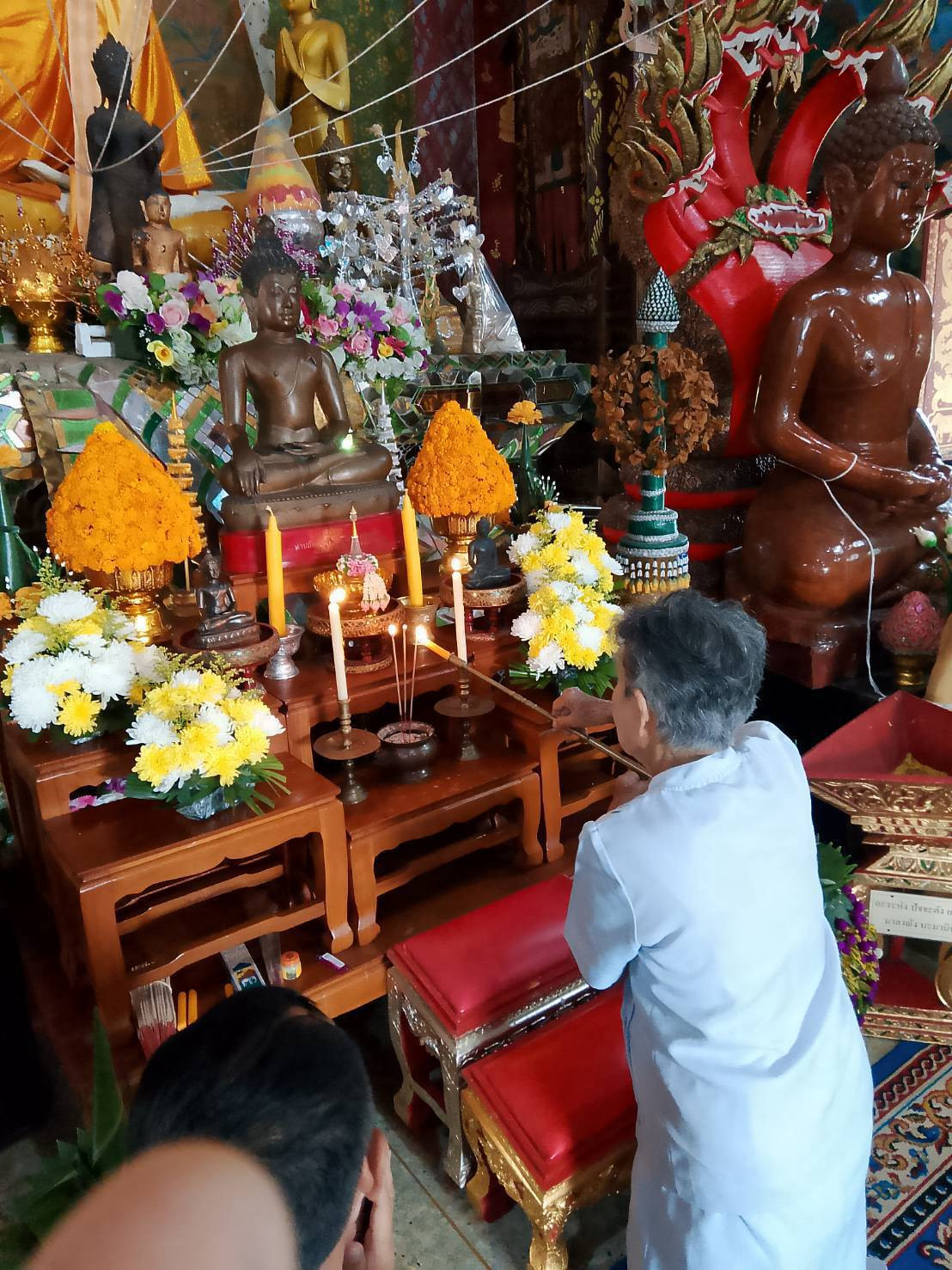 ภาพร่วมพิธีกรรมวัดเมืองมูล