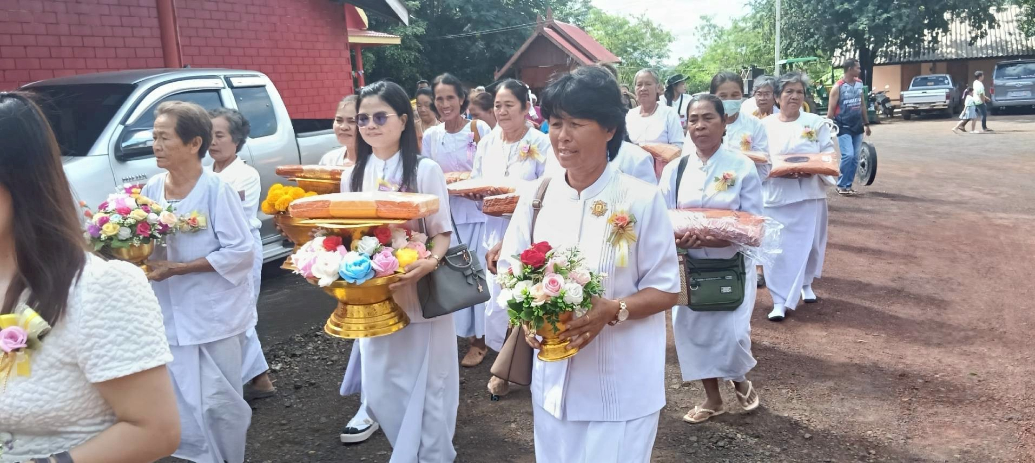 ภาพร่วมพิธีกรรมวัดป่าโคกโจด