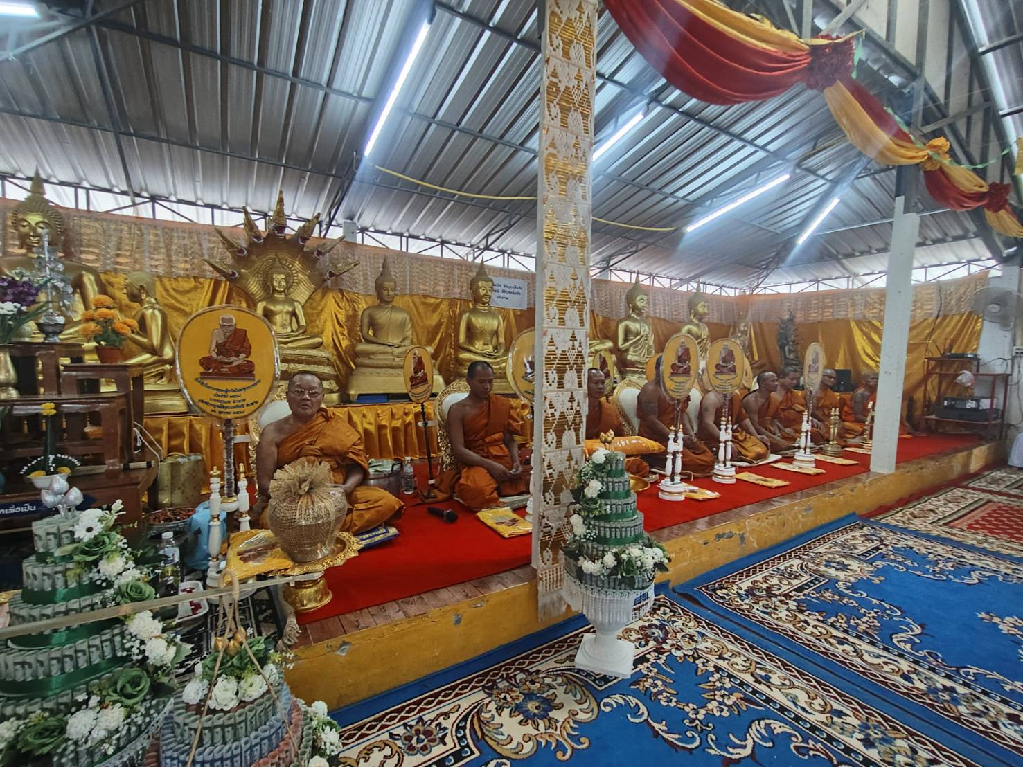 ภาพร่วมพิธีกรรมวัดใหม่ทุ่งนาหลวง