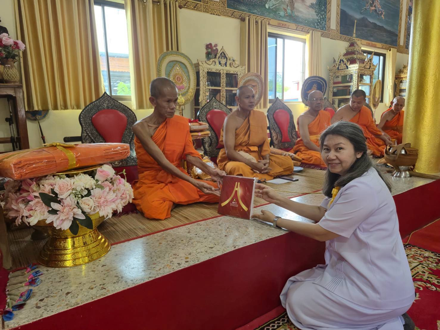 ภาพร่วมพิธีกรรมวัดแจ่มอารมณ์