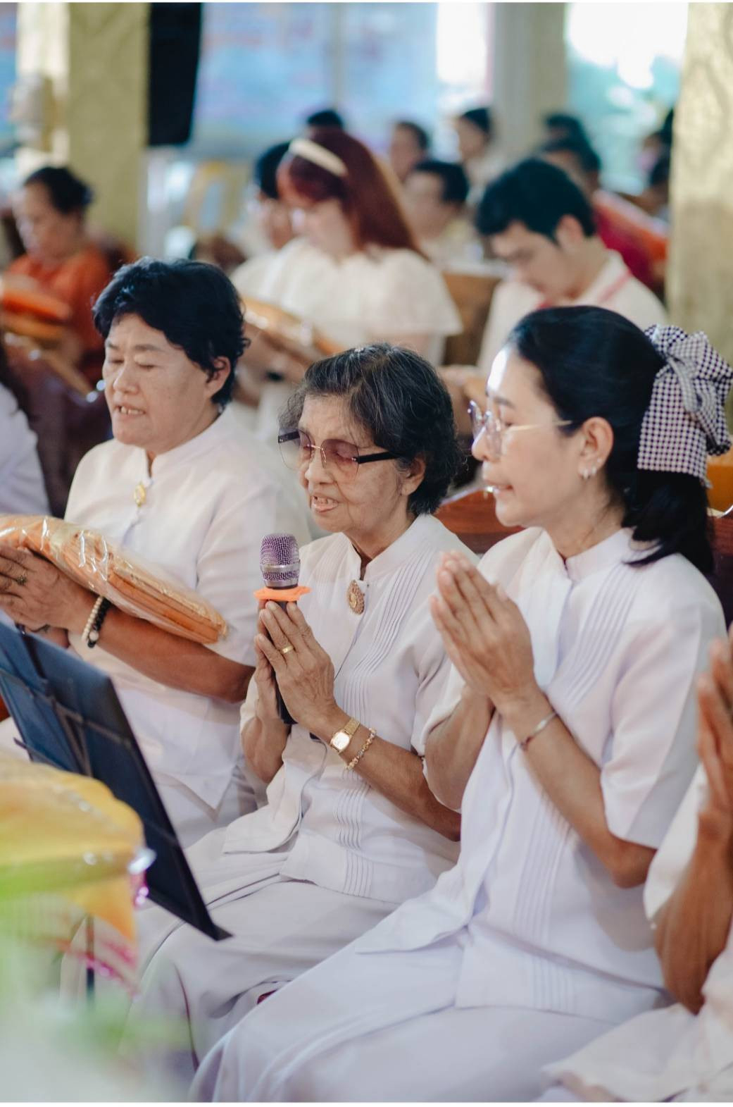 ภาพร่วมพิธีกรรมวัดดอนโพธิ์