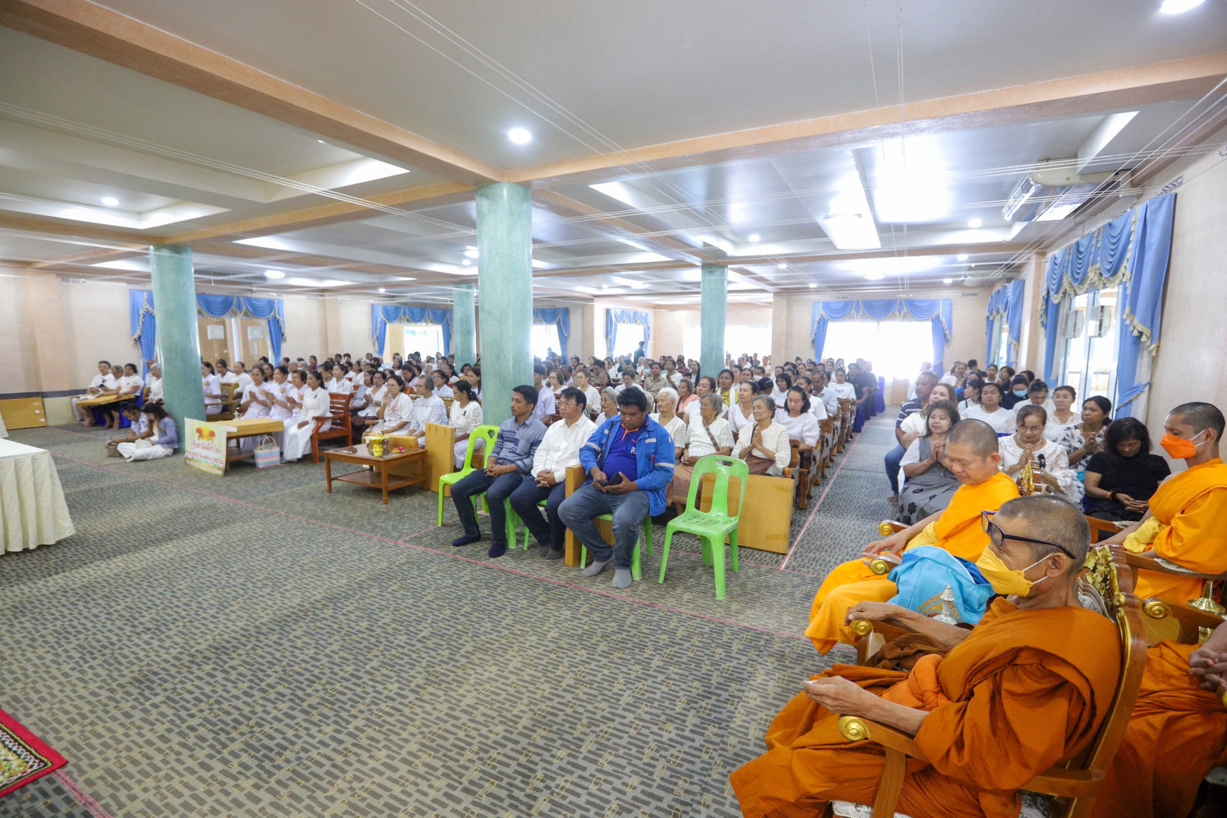 ภาพร่วมพิธีกรรมวัดดอนสัก