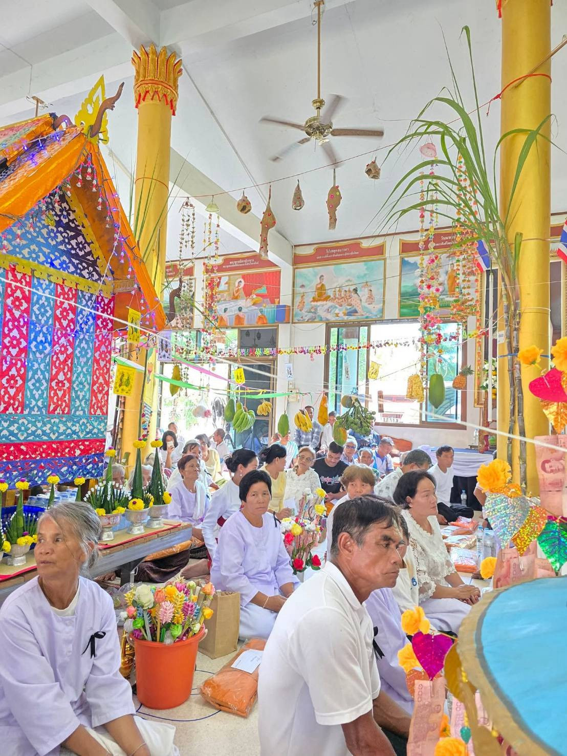 ภาพร่วมพิธีกรรมวัดผาสุก