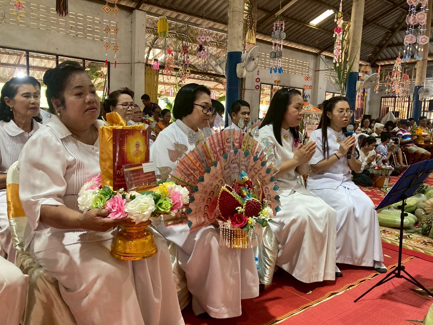 ภาพร่วมพิธีกรรมวัดทับไทรธรรมาราม