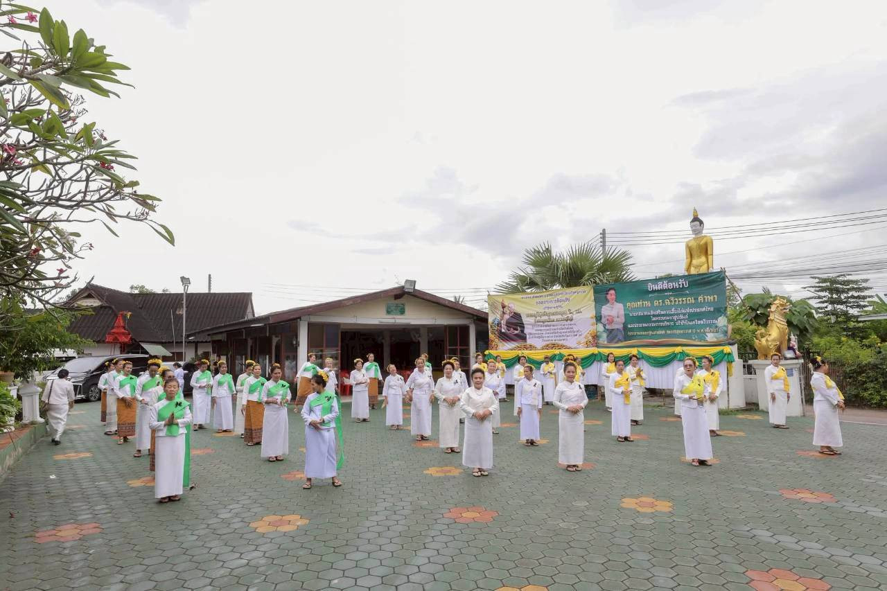 ภาพร่วมขบวนกฐินวัดวารีสุทธาวาส(รังษีสุทธาวาส)