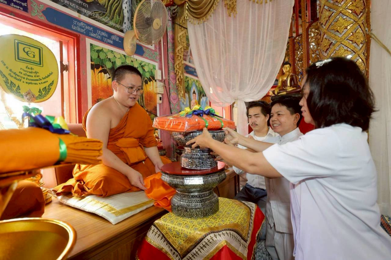 ภาพร่วมพิธีกรรมวัดวารีสุทธาวาส(รังษีสุทธาวาส)
