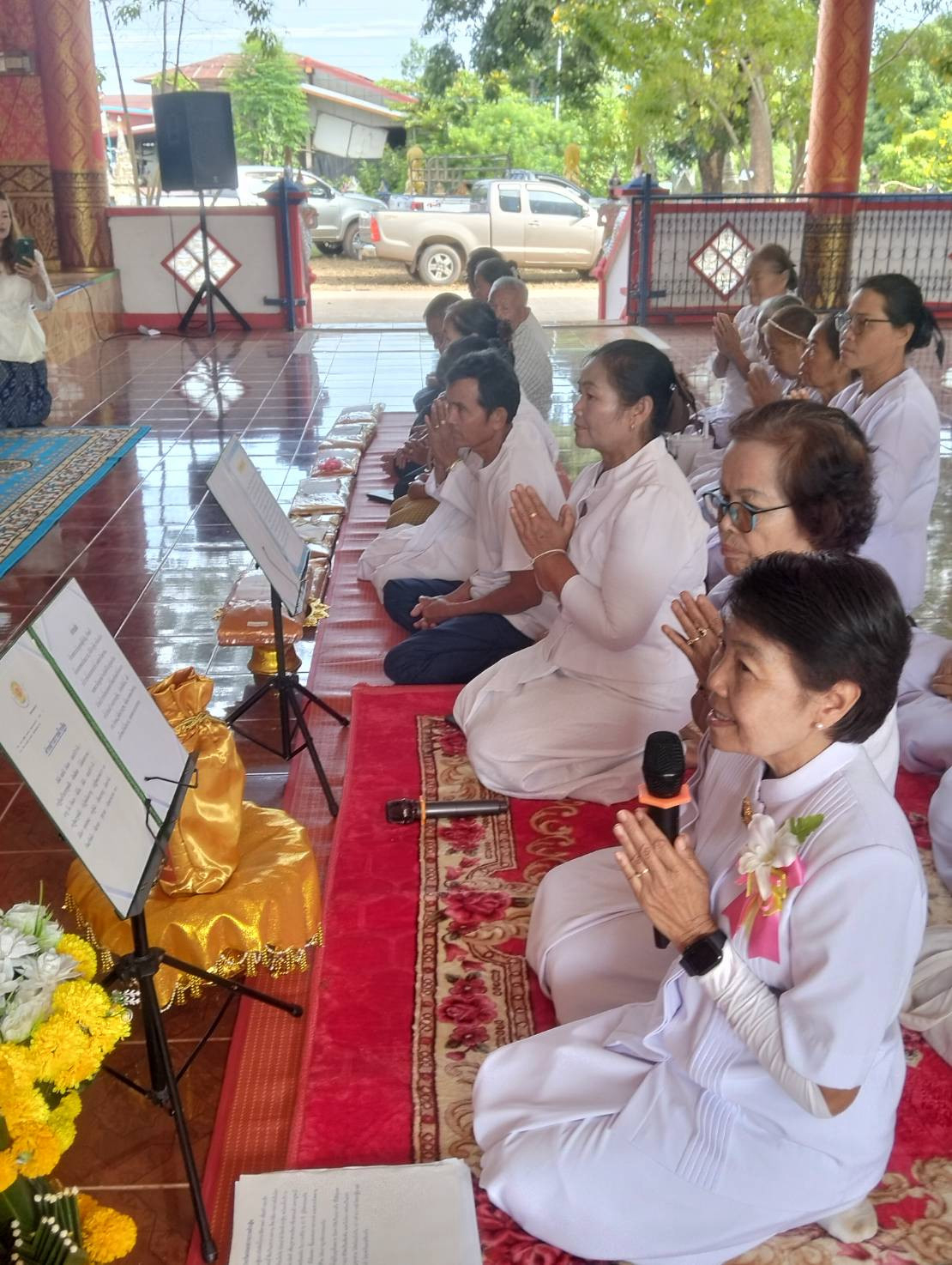 ภาพกล่าวคำถวายกฐินวัดโพธิ์ชัย