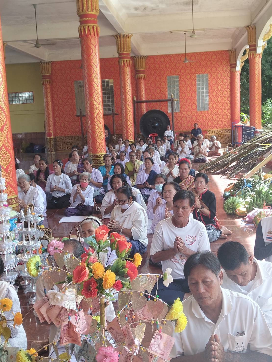 ภาพร่วมพิธีกรรมวัดโพธิ์ชัย