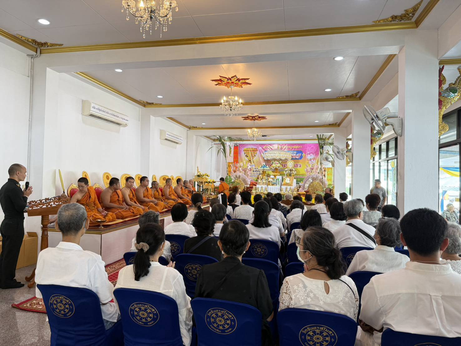 ภาพร่วมพิธีกรรมวัดจันทรสโมสร