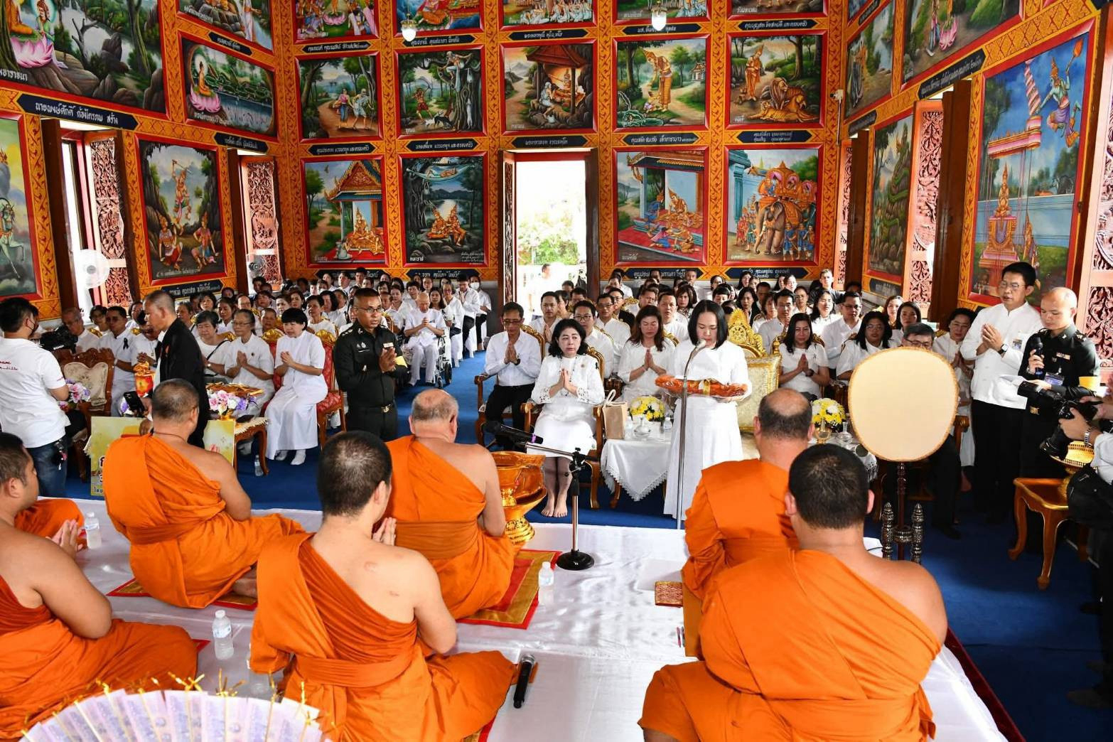 ภาพร่วมพิธีกรรมวัดจันทรสโมสร