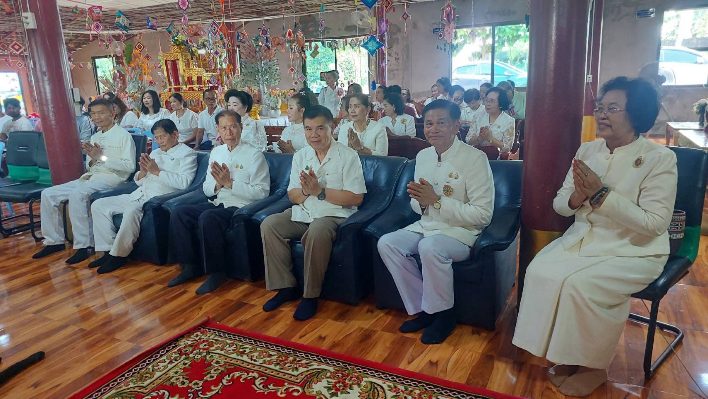 ภาพร่วมพิธีกรรมวัดป่าหนองสมอ