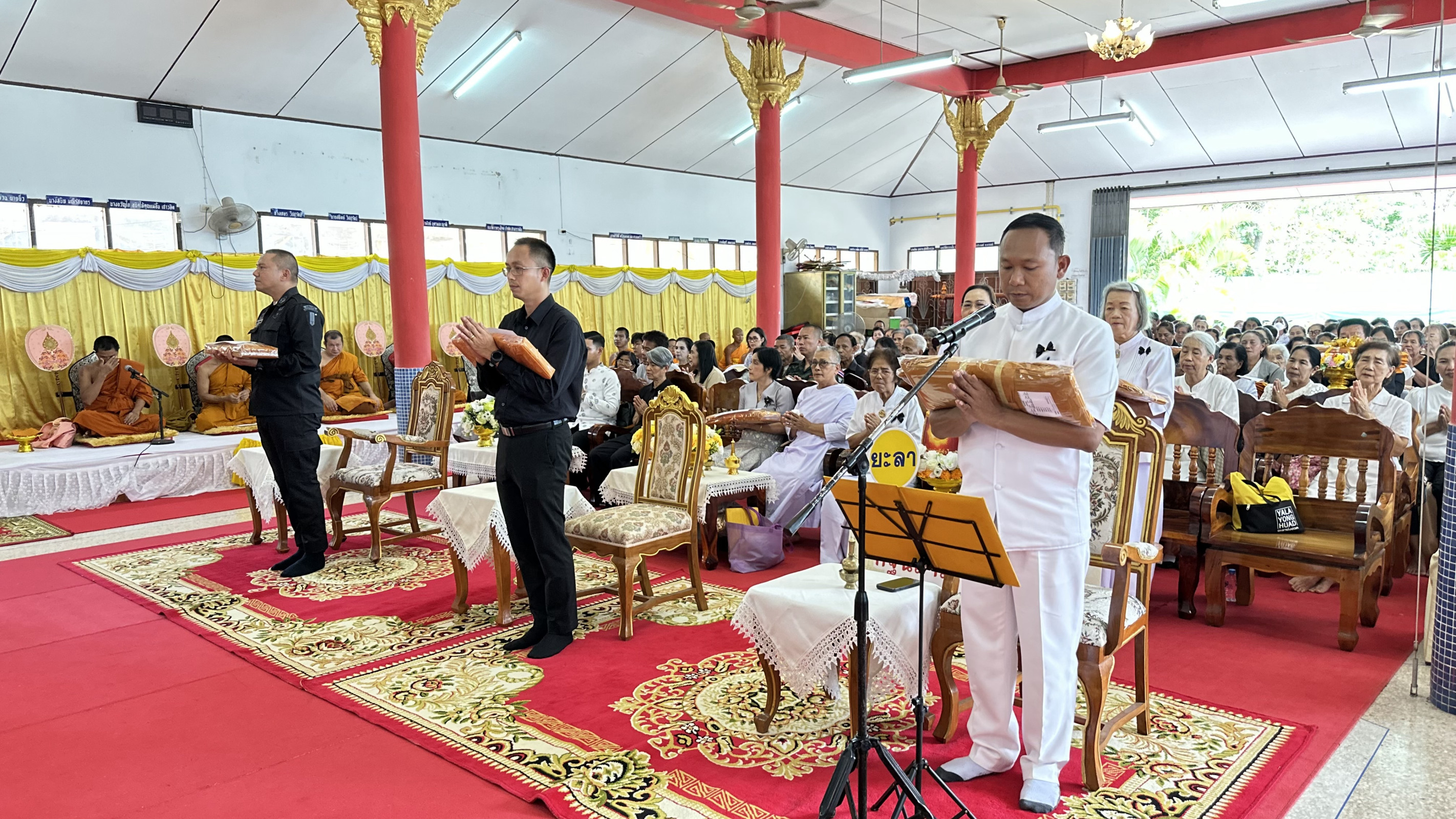 ภาพกล่าวคำถวายกฐินวัดสุนทรประชาราม