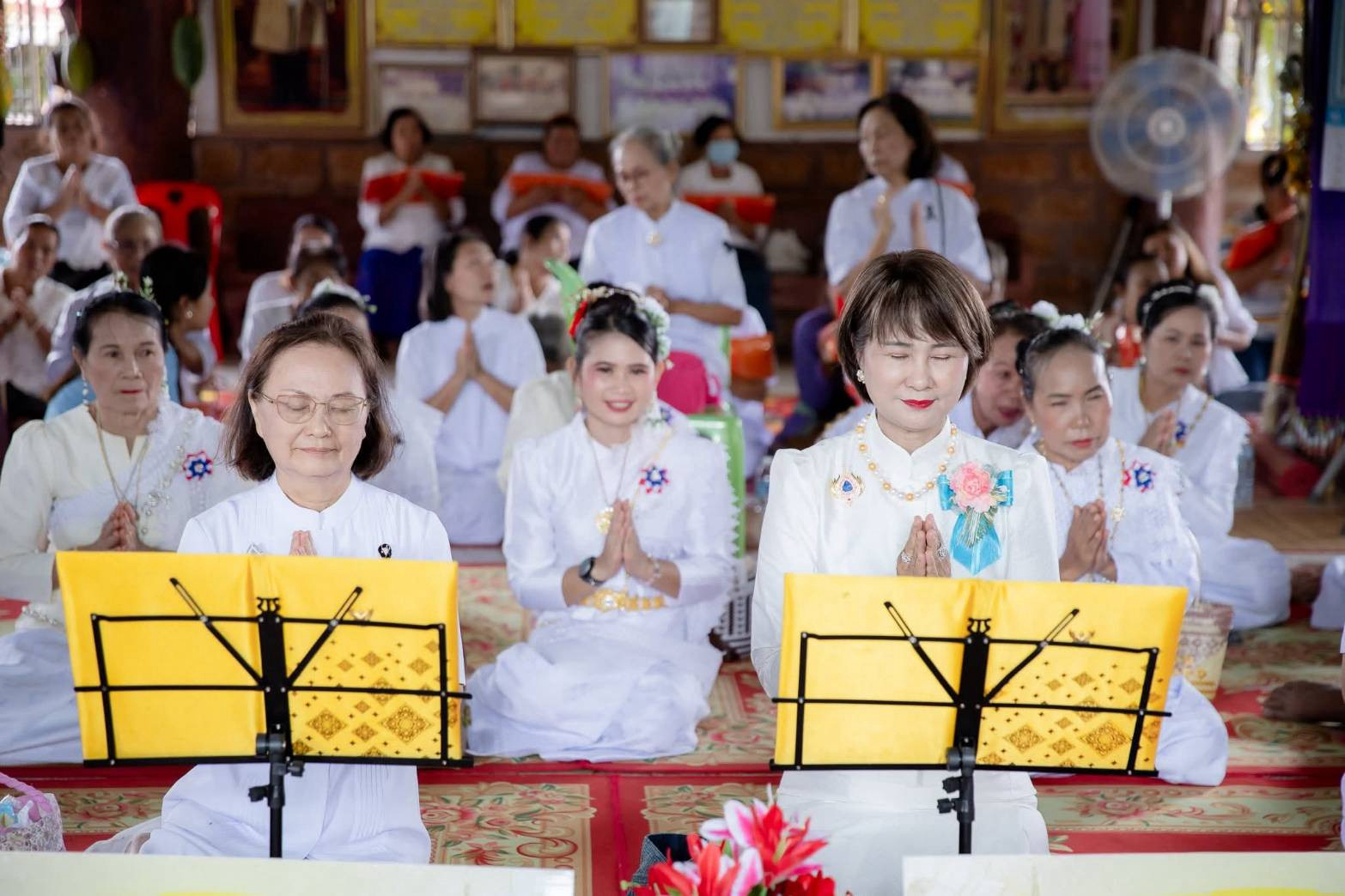 ภาพร่วมพิธีกรรมวัดศรีบุญเรือง