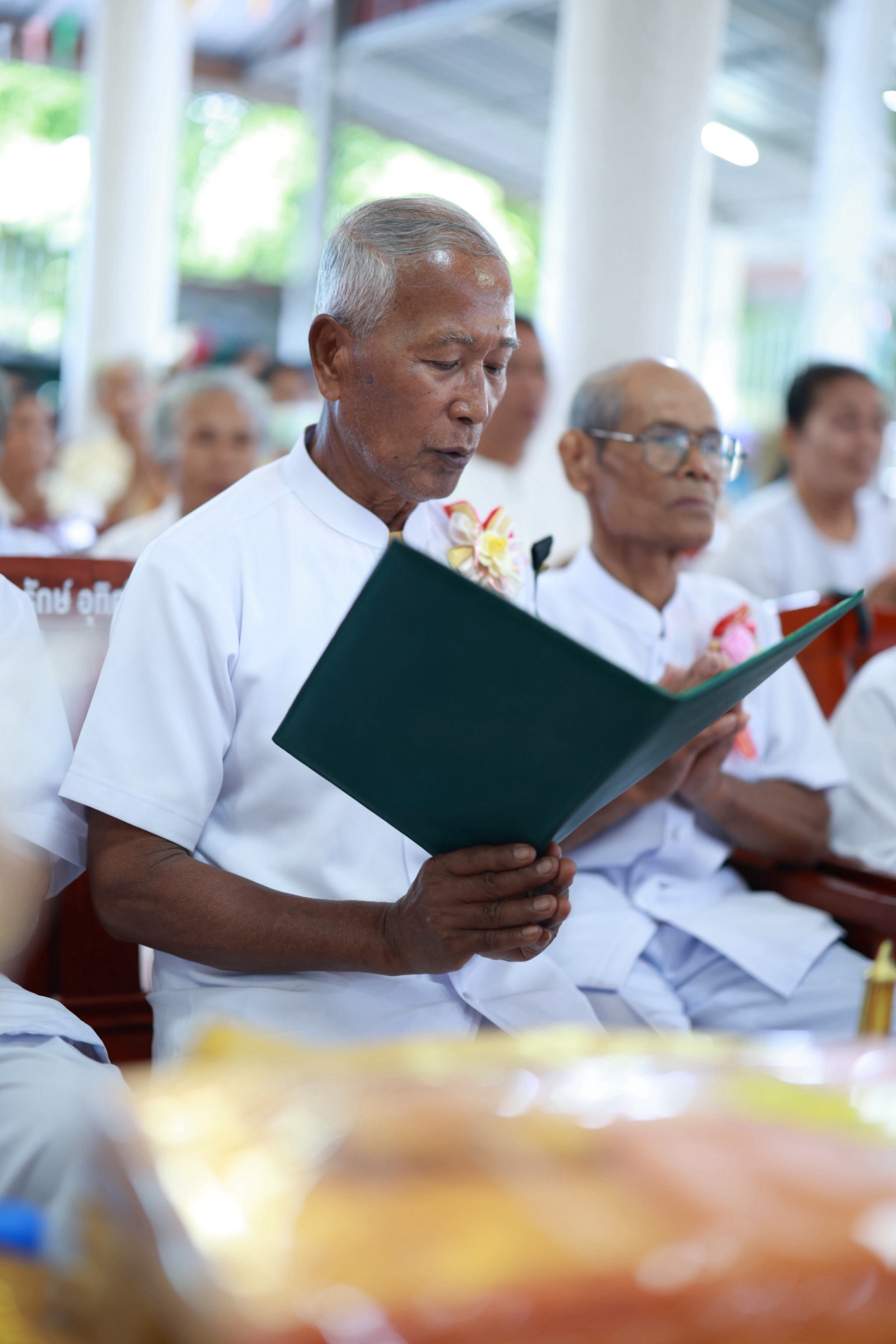 ภาพร่วมพิธีกรรมวัดโคกลาว