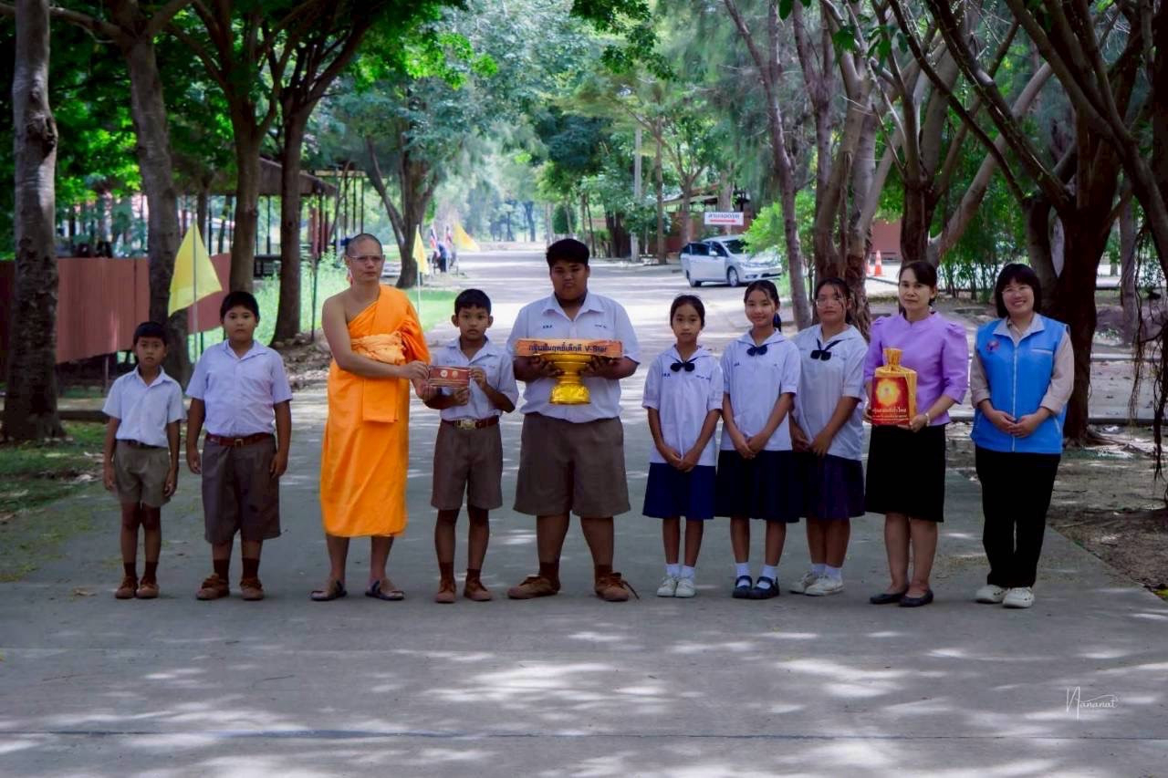 ภาพร่วมพิธีกรรมวัดสะตือสิงห์