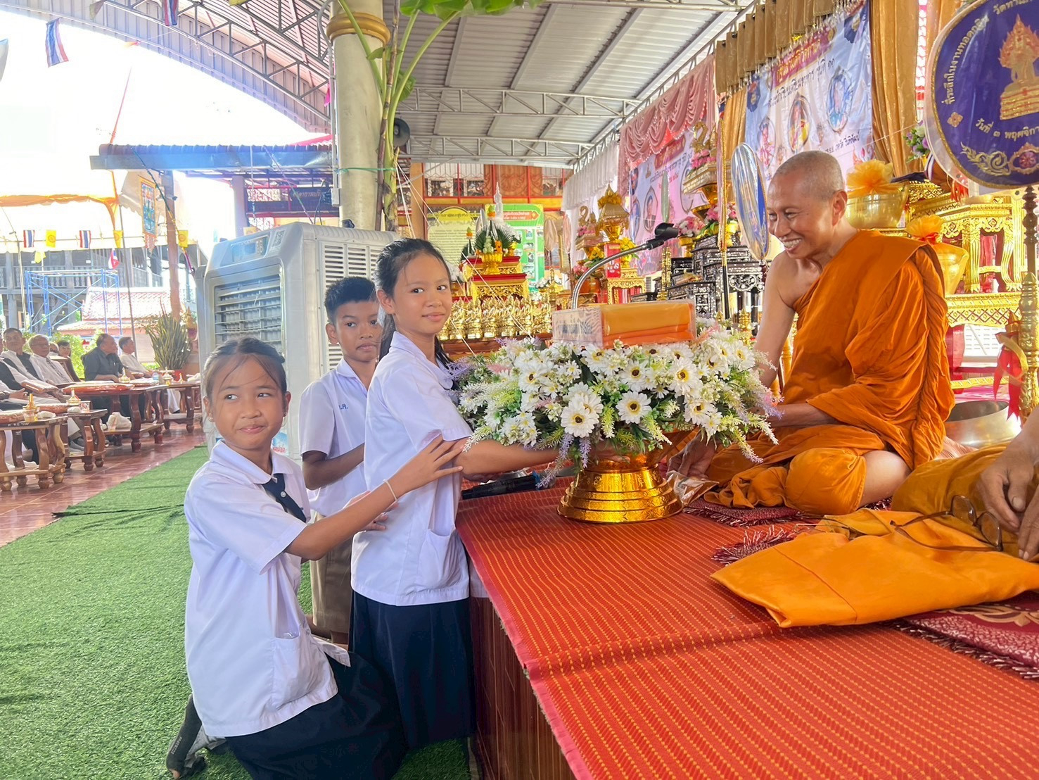 ภาพร่วมพิธีกรรมวัดท่าแค