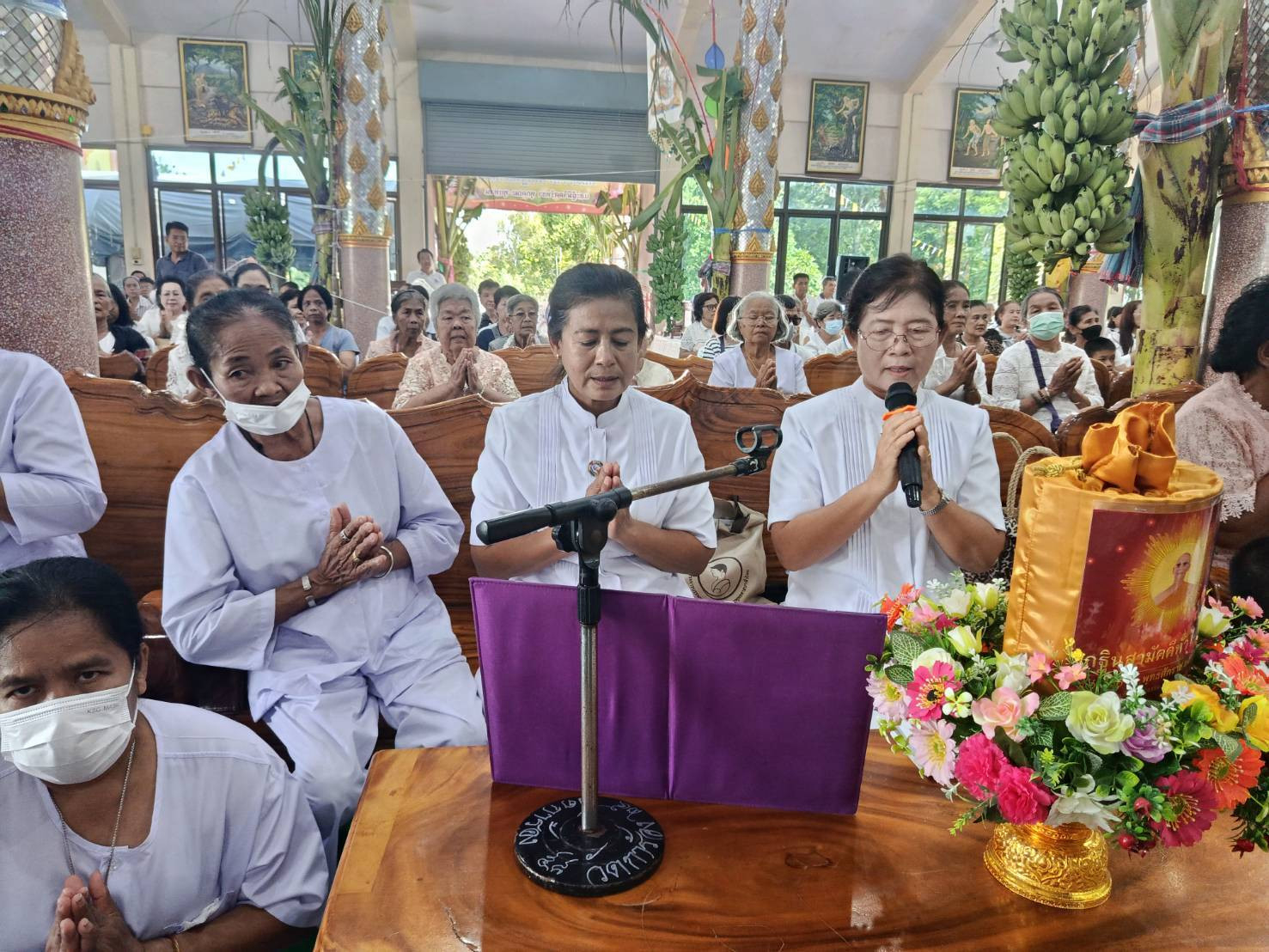 ภาพกล่าวคำถวายกฐินวัดการ้อง