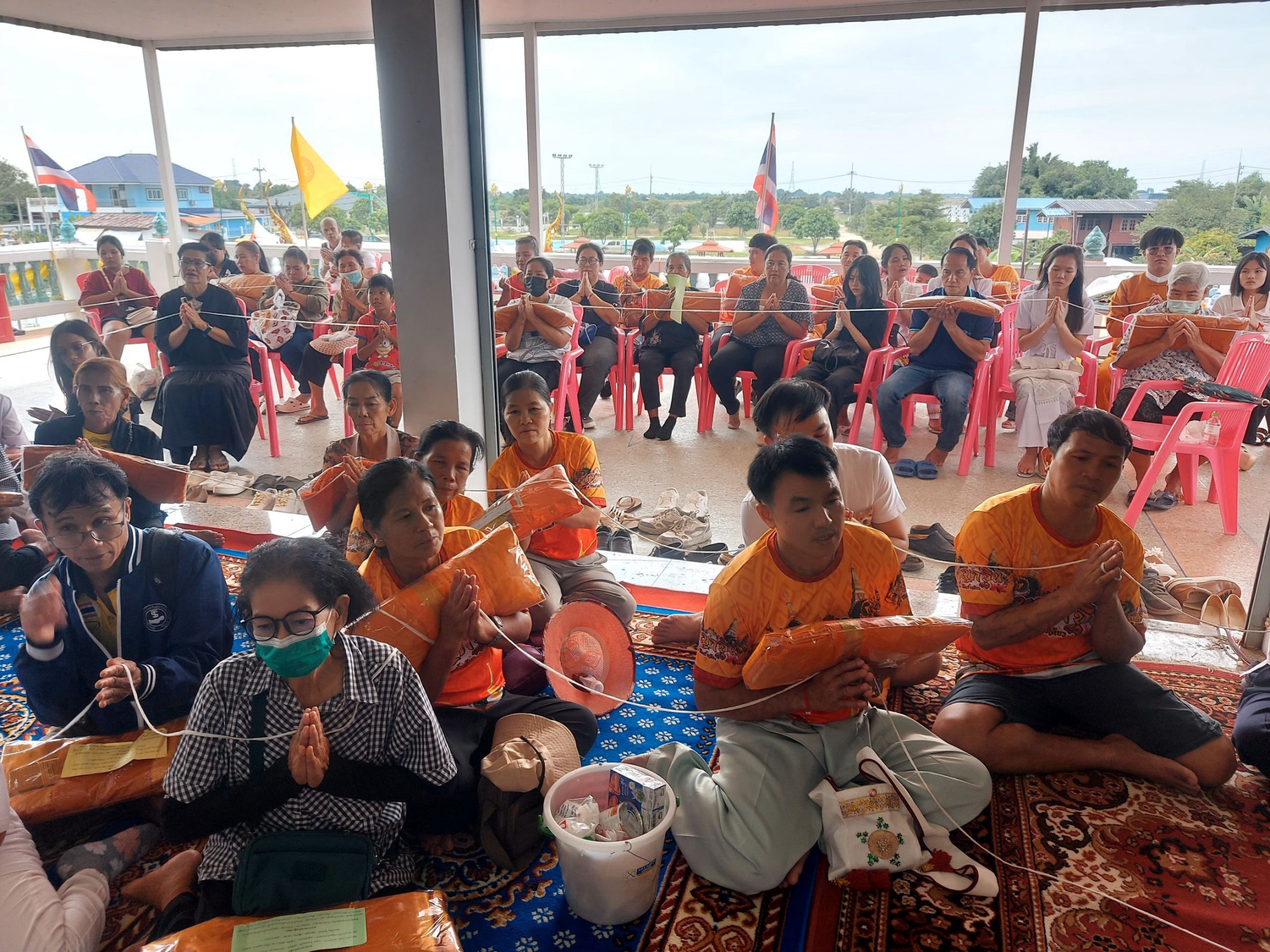 ภาพร่วมพิธีกรรมวัดสุคันธศิลาราม(หอมสิน)