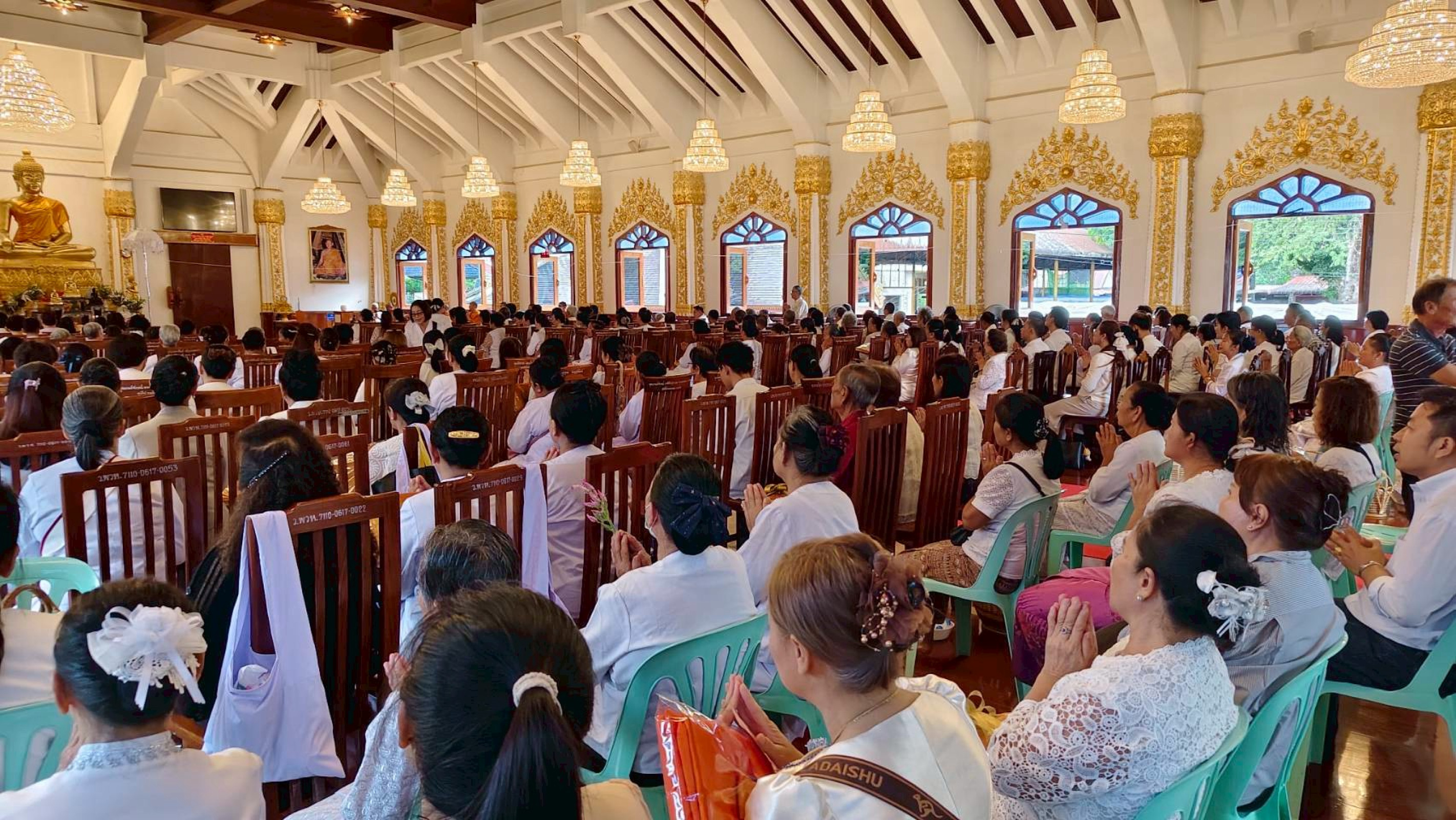 ภาพร่วมพิธีกรรมวัดพรหมวิหาร