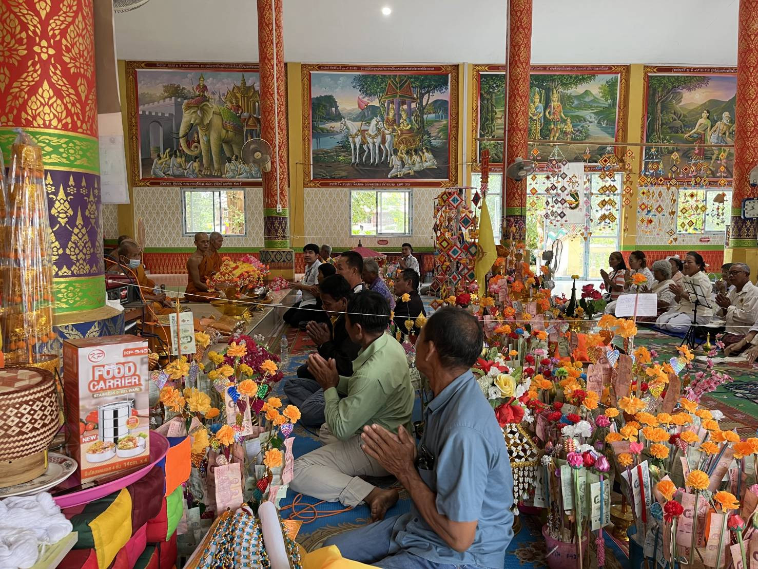 ภาพร่วมพิธีกรรมวัดห้วยปอ