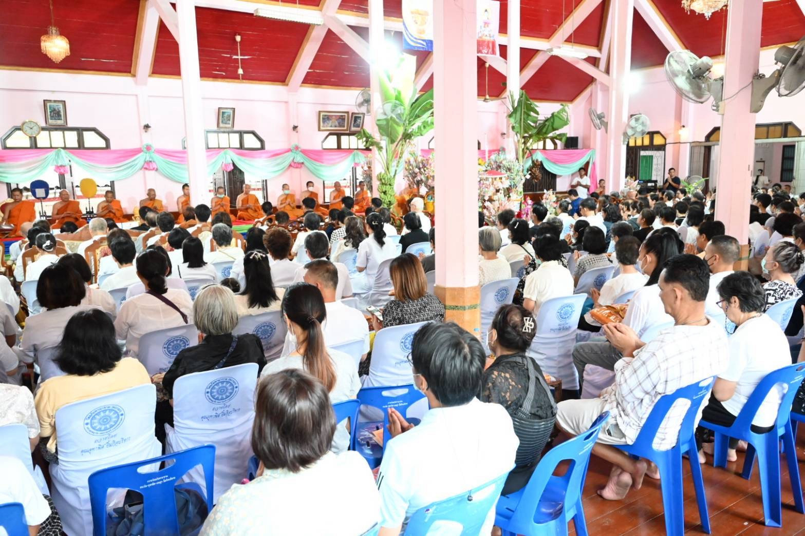 ภาพร่วมพิธีกรรมวัดอภัยทายาราม