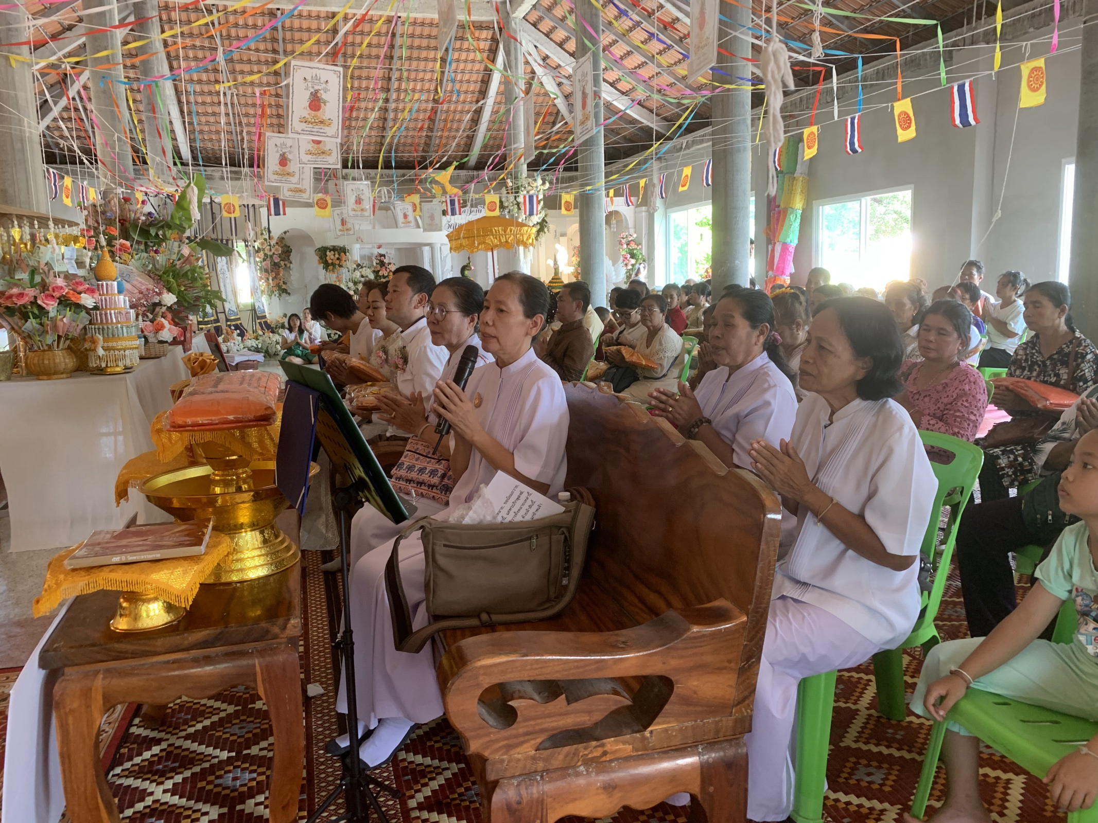 ภาพกล่าวคำถวายกฐินวัดเขาน้อยรังแตน