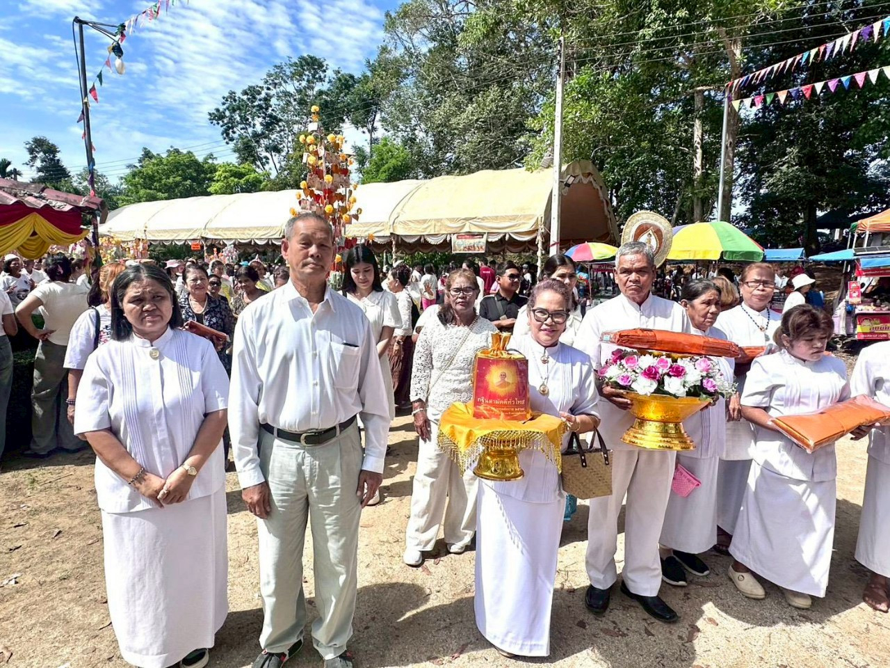 ภาพร่วมพิธีกรรมวัดกรุงหยัน