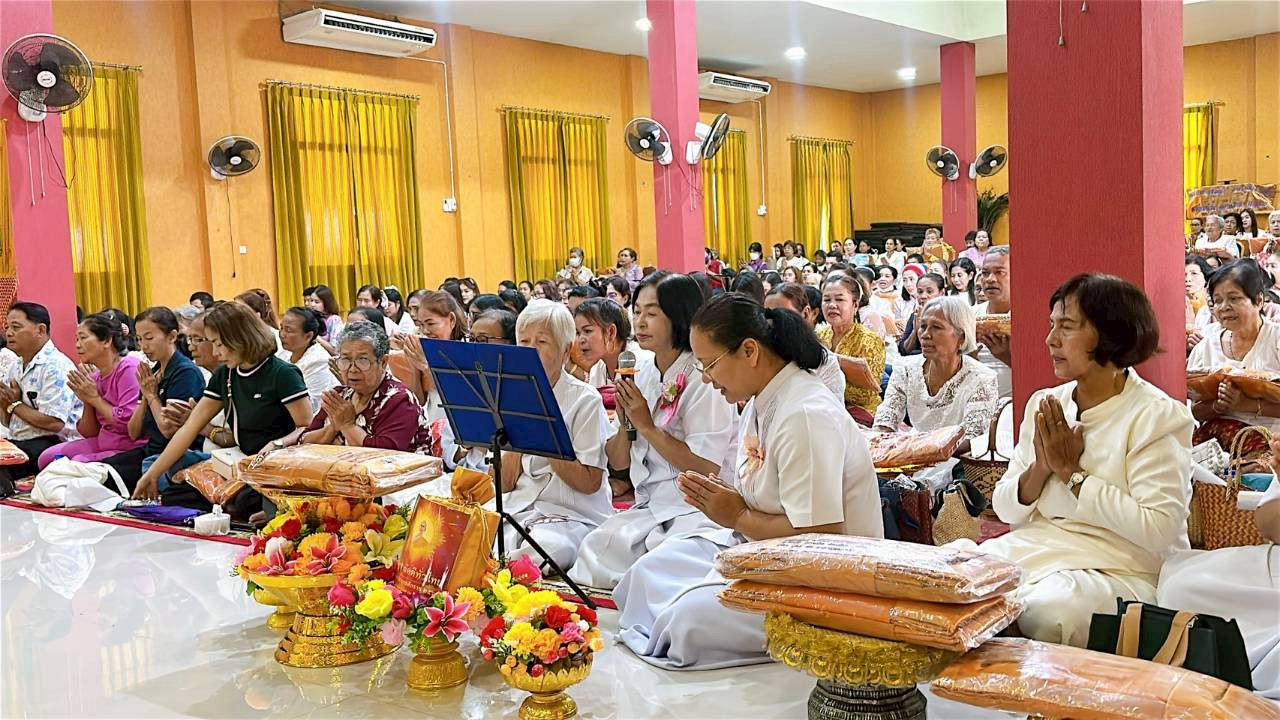 ภาพกล่าวคำถวายกฐินวัดหนองดี