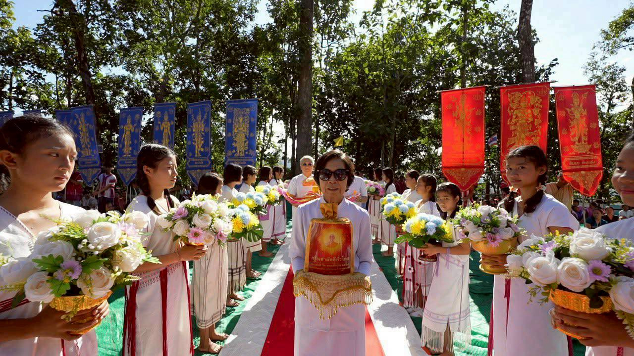 ภาพร่วมพิธีกรรมวัดพระธาตุเจดีย์ 3 องค์