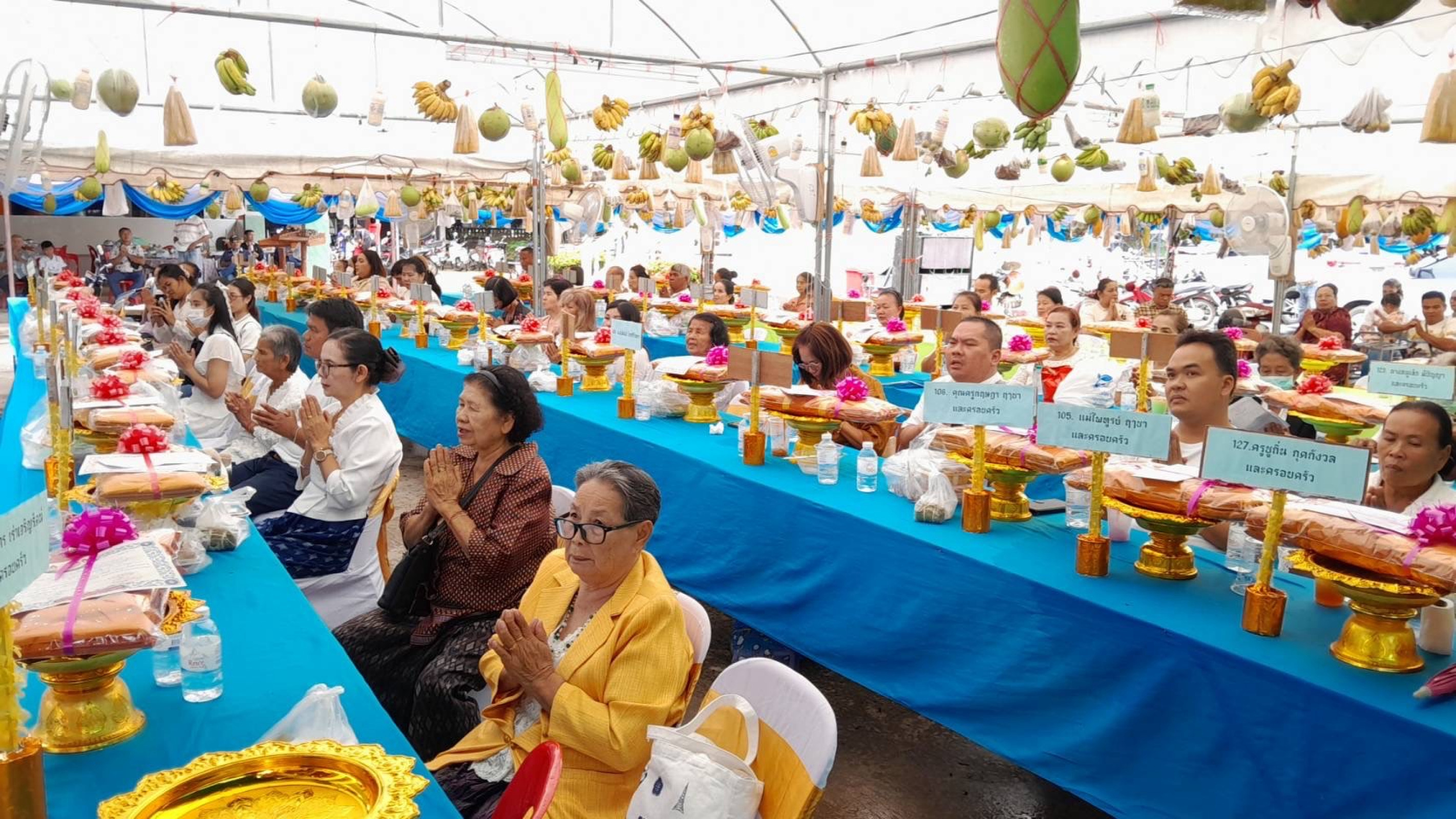 ภาพร่วมพิธีกรรมที่พักสงฆ์ป่าภูเขียว