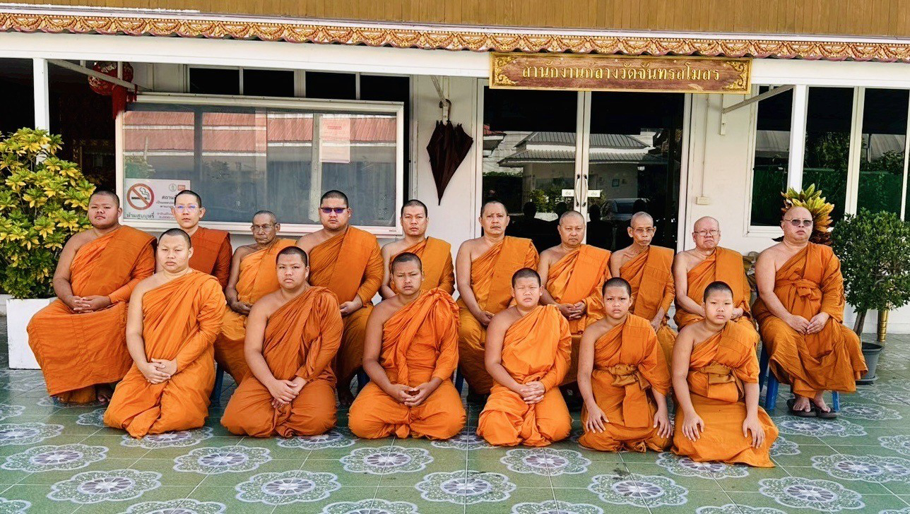 วัดจันทรสโมสร