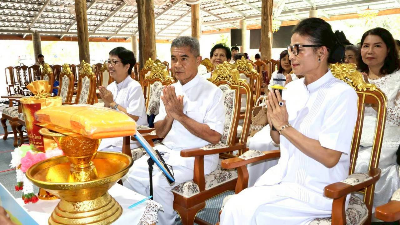 ภาพร่วมพิธีกรรมวัดป่าพุทธภูมิสถาน
