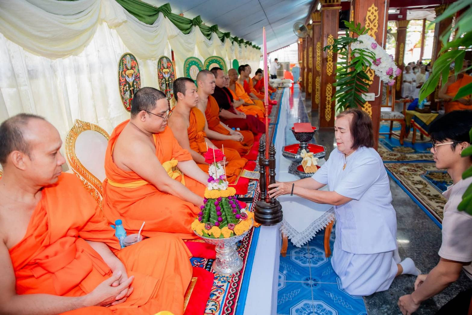 ภาพร่วมพิธีกรรมวัดศรีอ้วน