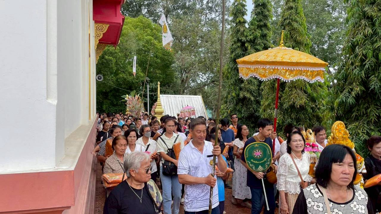 ภาพร่วมพิธีกรรมวัดหนองไทร