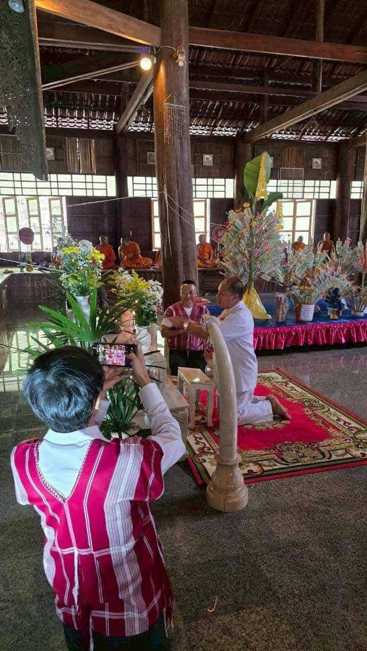 ภาพร่วมขบวนกฐินวัดถ้ำเสือ