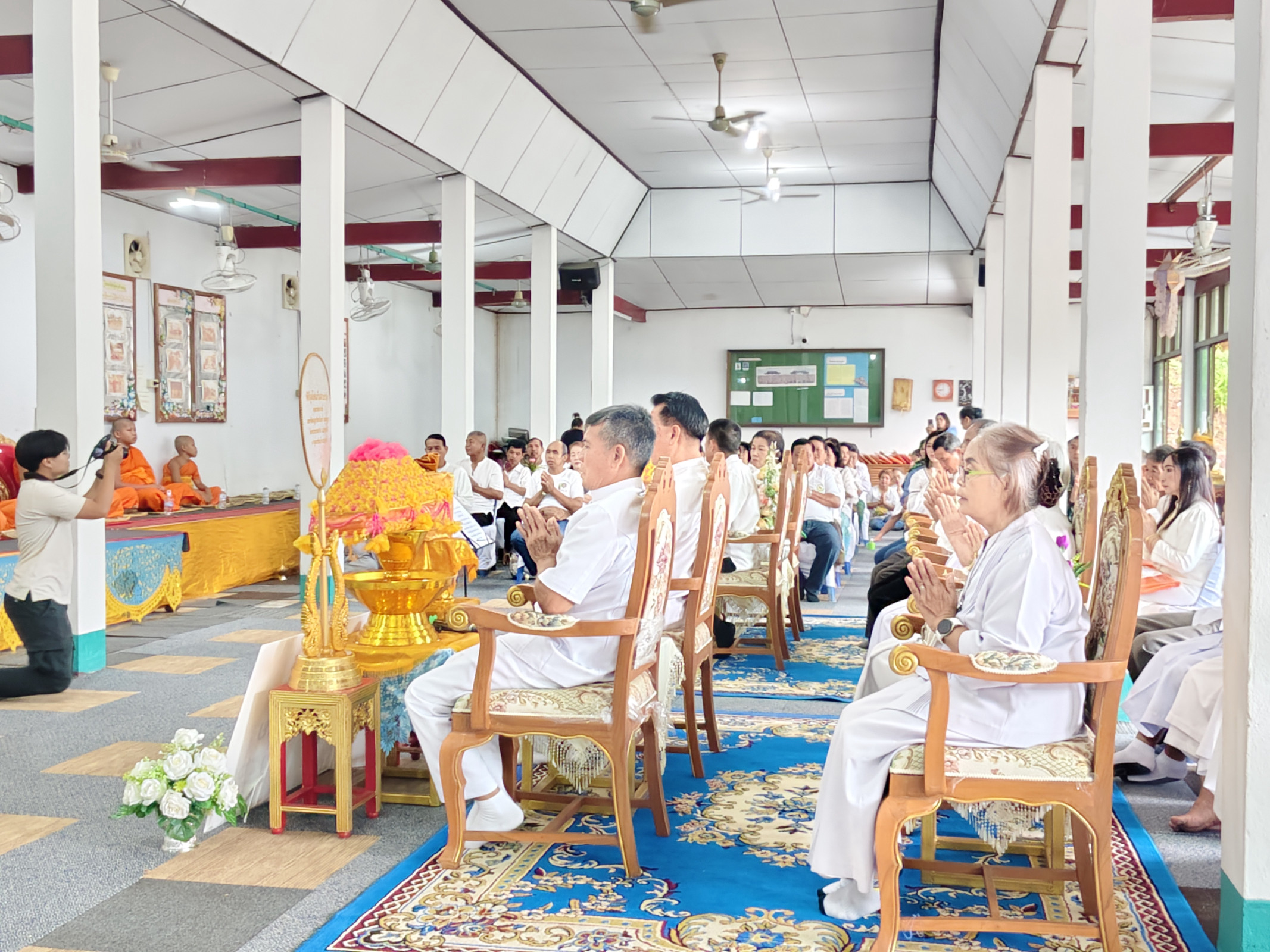 ภาพร่วมพิธีกรรมวัดห้วยเป้า