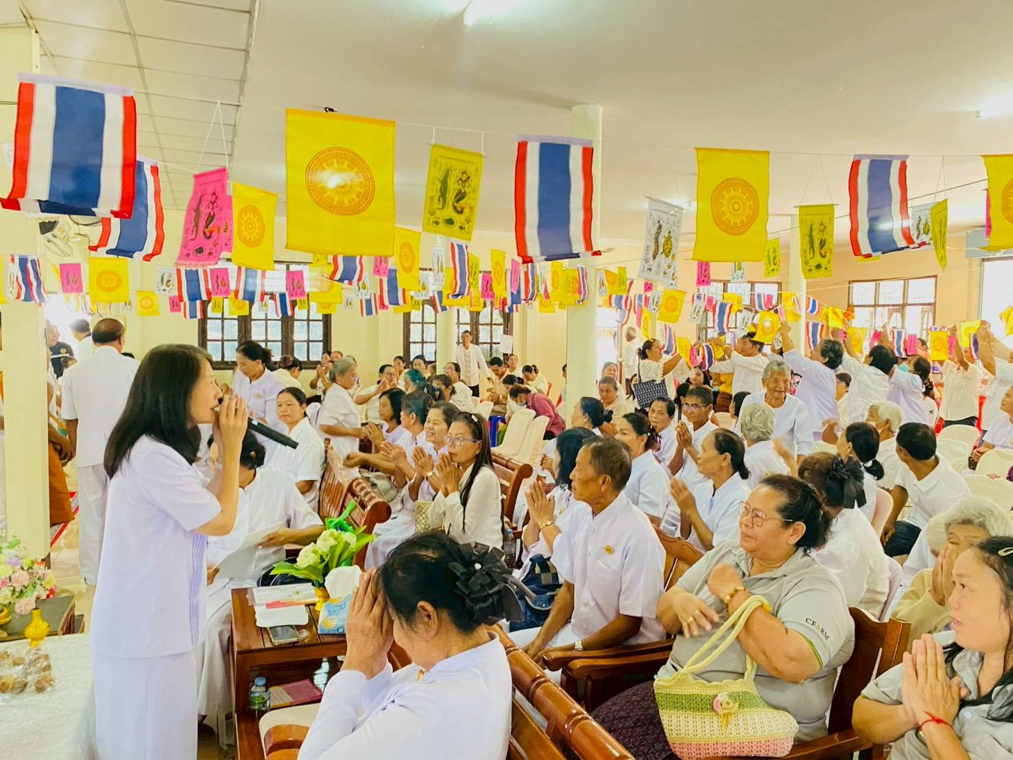 ภาพร่วมพิธีกรรมวัดศรัทธาประชาบูรณะ