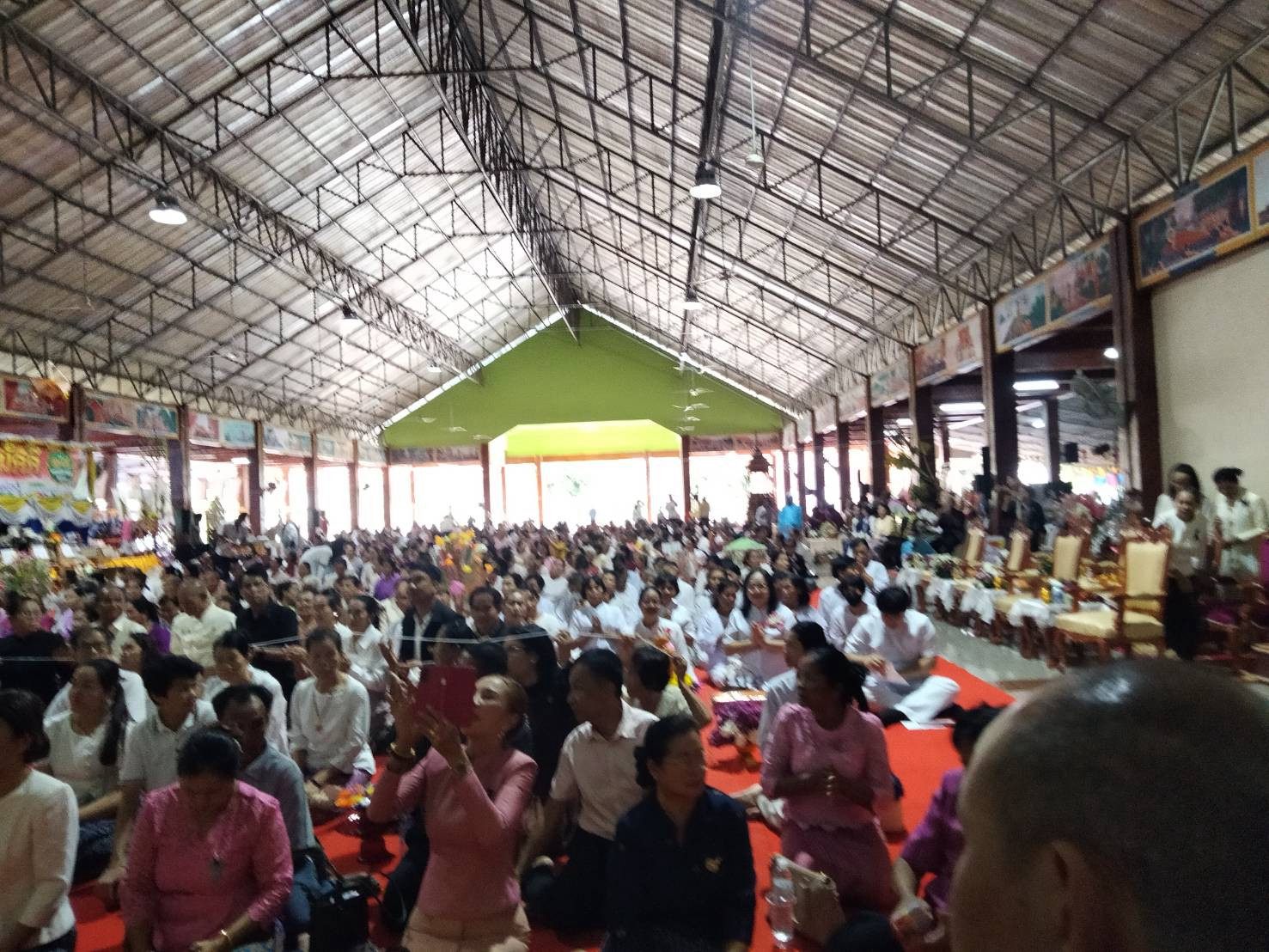 ภาพร่วมพิธีกรรมวัดไตรภูมิ