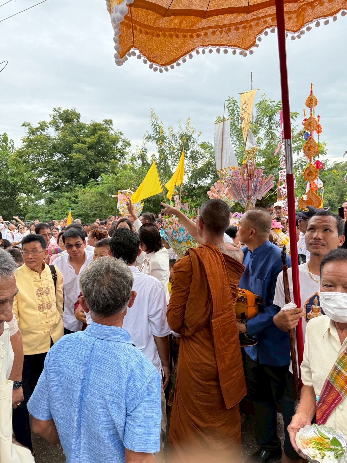 ภาพร่วมพิธีกรรมวัดหนองโปร่ง