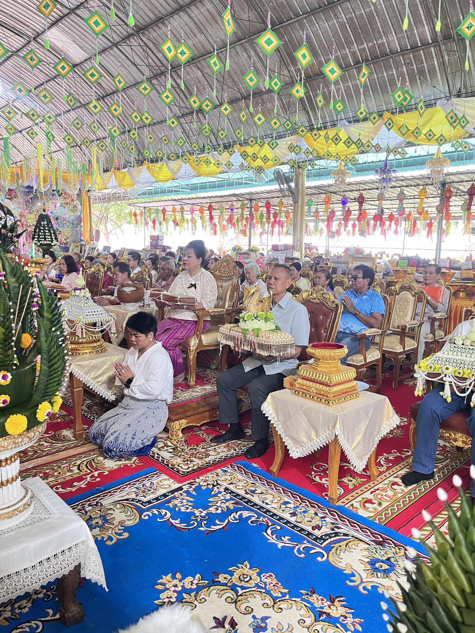 ภาพร่วมพิธีกรรมวัดไตรภูมิ
