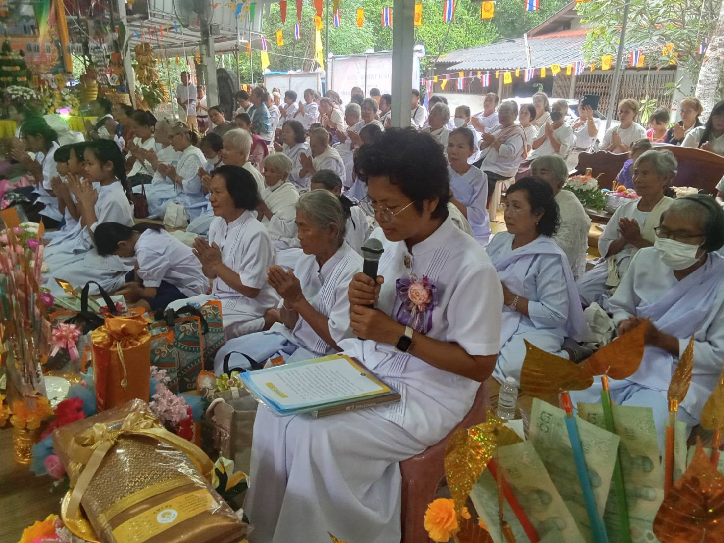 ภาพกล่าวคำถวายกฐินวัดเก่าโนนเมือง