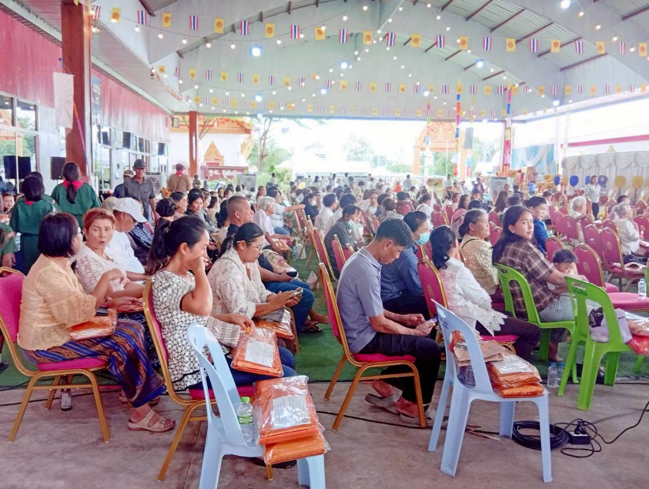 ภาพร่วมพิธีกรรมวัดวังเคียน