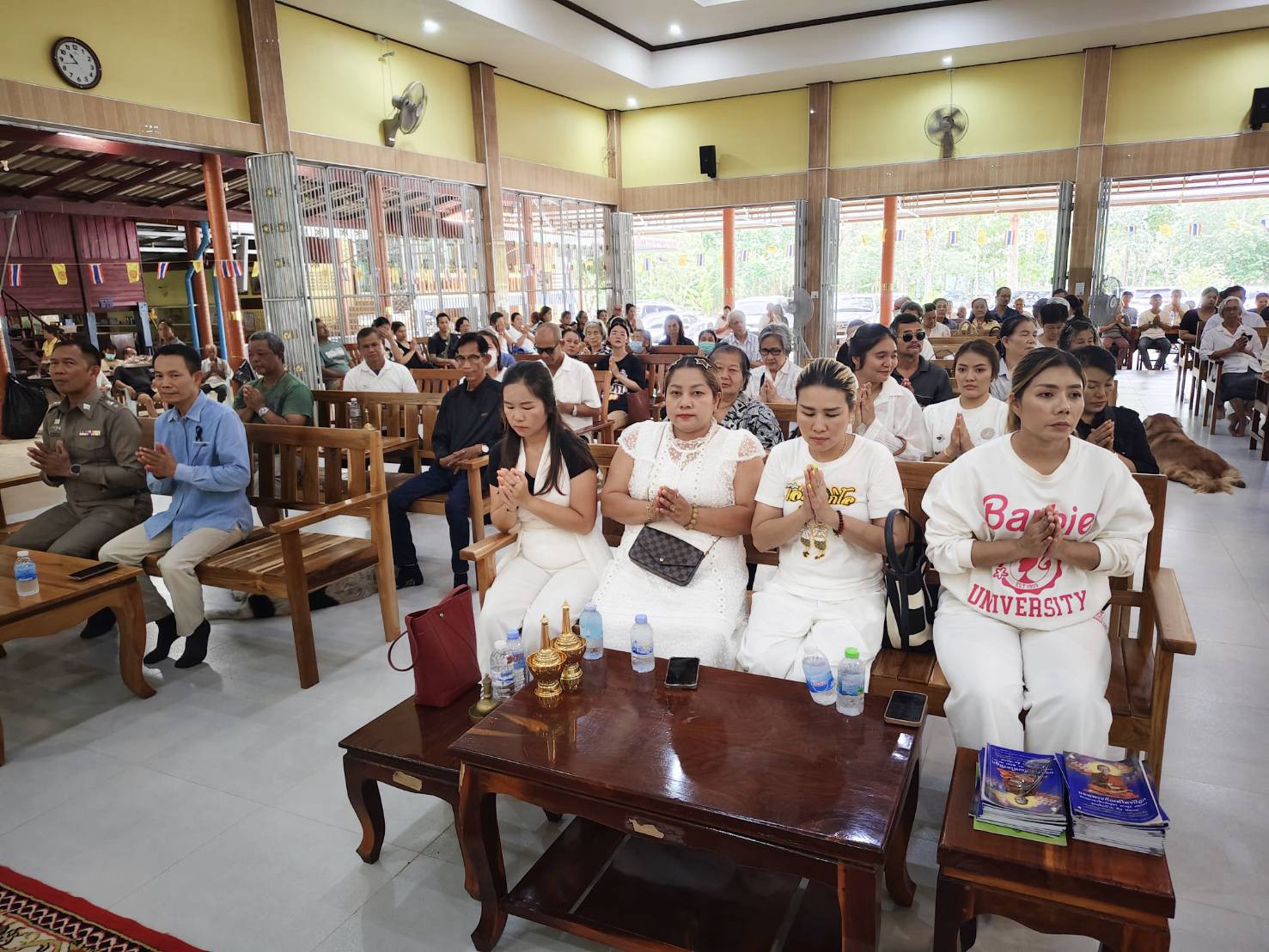 ภาพร่วมพิธีกรรมวัดเขาลูกช้าง