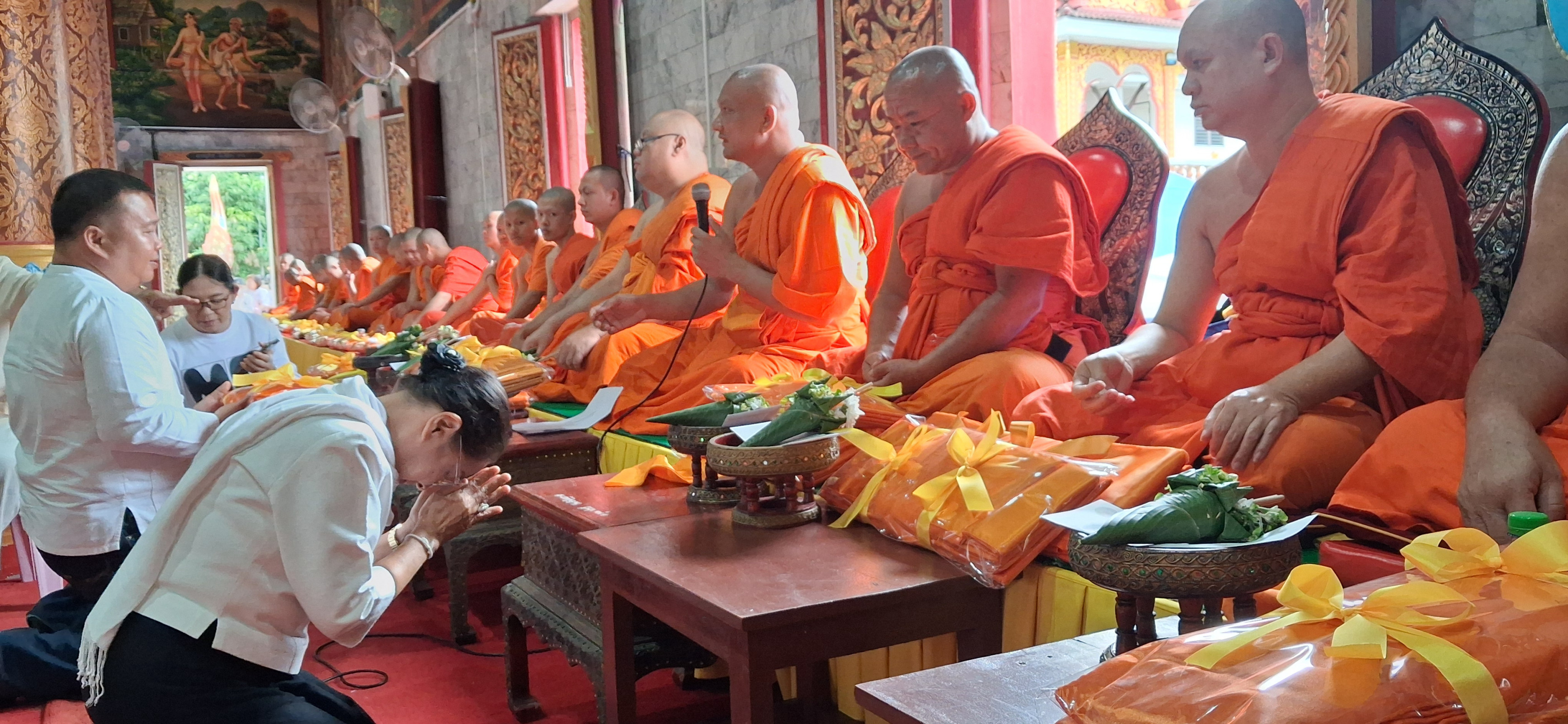 ภาพร่วมพิธีกรรมวัดศรีเกิด