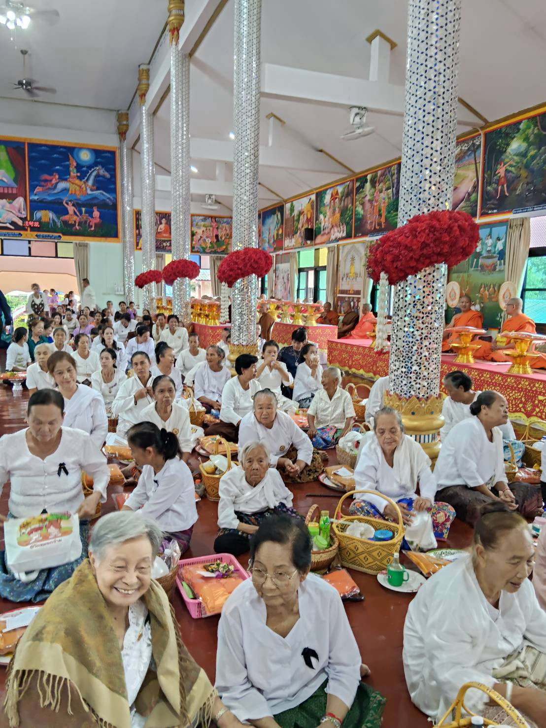 ภาพร่วมพิธีกรรมวัดหมอกจ๋าม