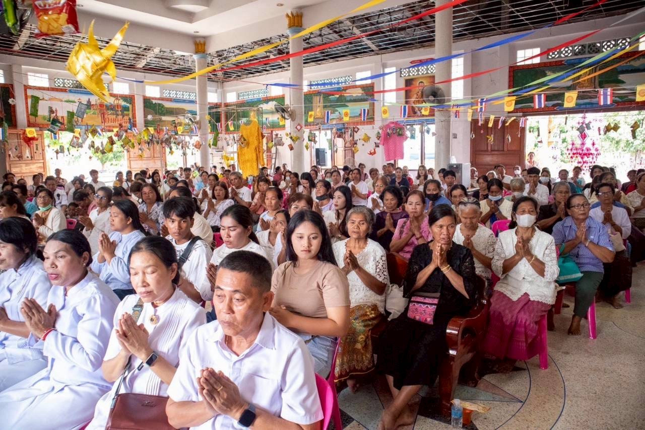 ภาพร่วมพิธีกรรมวัดสำโรง